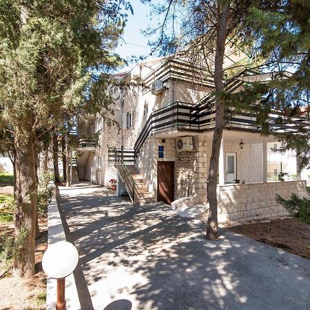 Apartments Pinija سوبيتار المظهر الخارجي الصورة