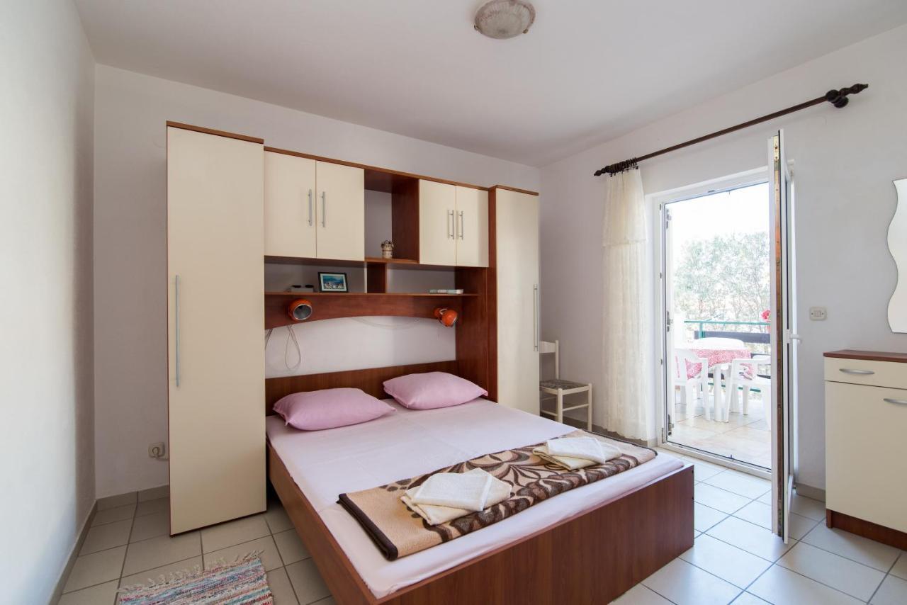 Apartments Pinija سوبيتار المظهر الخارجي الصورة