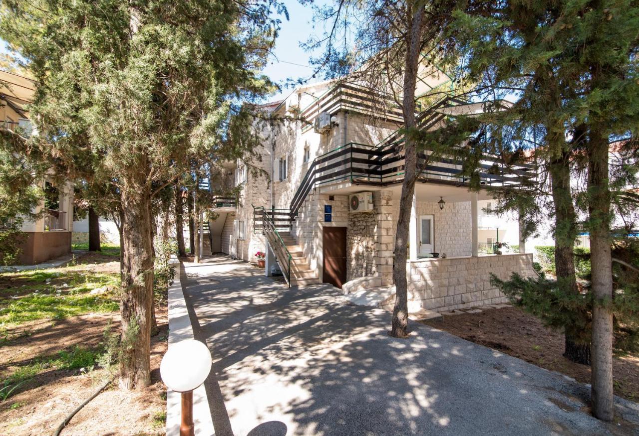 Apartments Pinija سوبيتار المظهر الخارجي الصورة