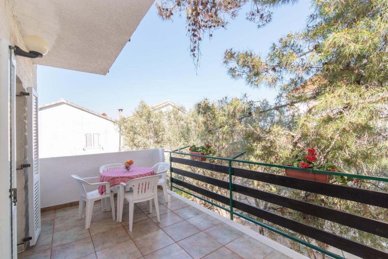 Apartments Pinija سوبيتار المظهر الخارجي الصورة